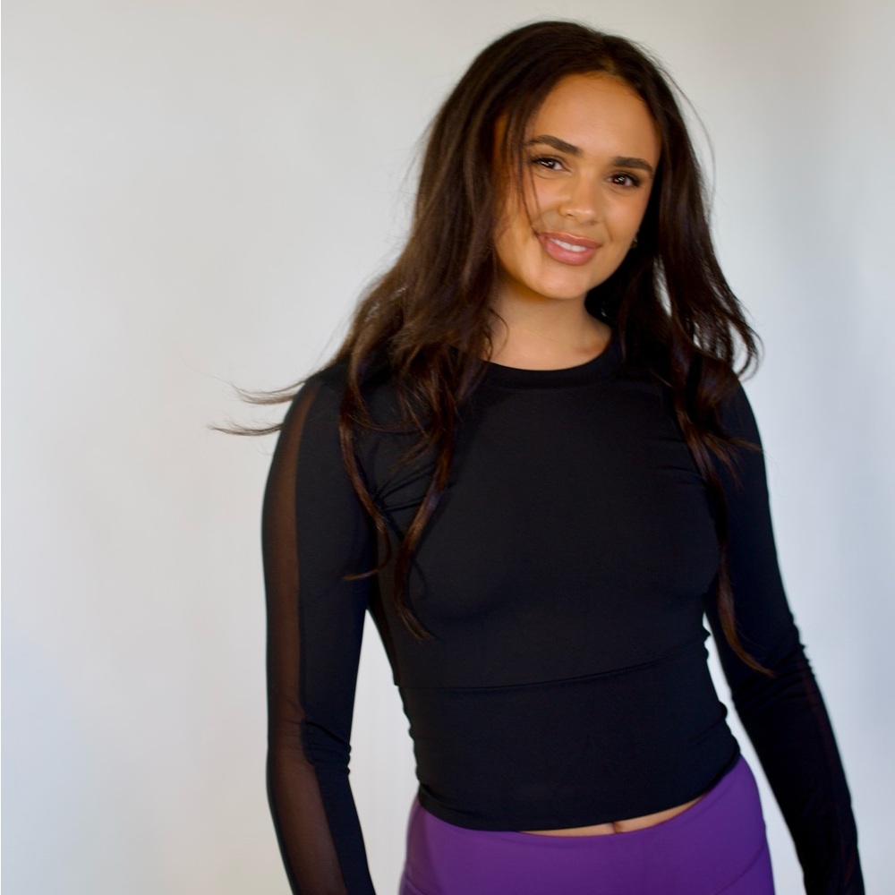 CLOSET CLEAR OUT! ⭐️ see full description‎ Women's Purple Leggings - Picture 3 of 4